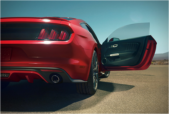 2015-ford-mustang-4.jpg