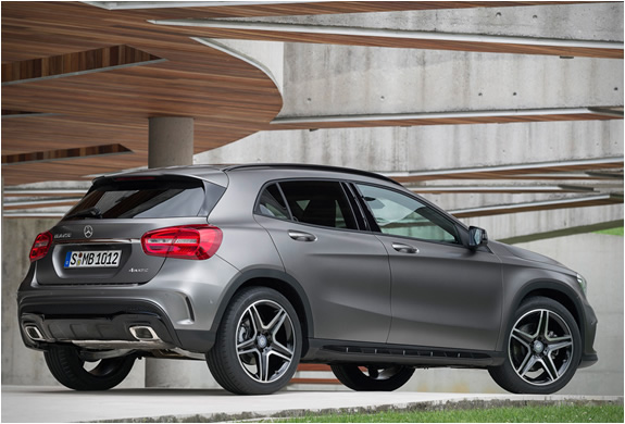 2015-mercedes-benz-gla-4.jpg