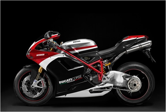 img_ducatti_superbike_1198_2.jpg