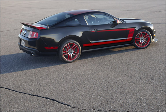 img_ford_mustang_boss_302_laguna_seca_4.jpg