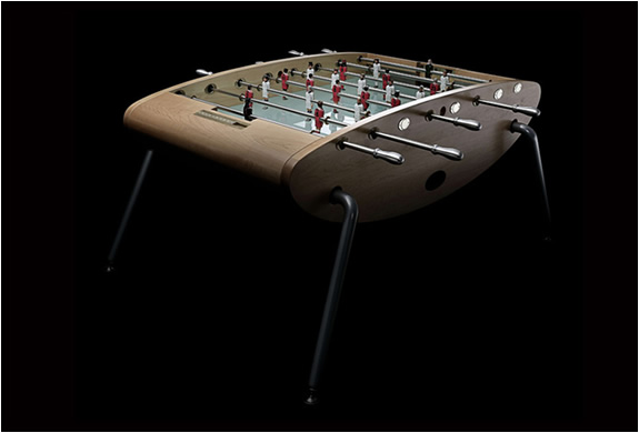 img_god_v_evil_football_table_3.jpg