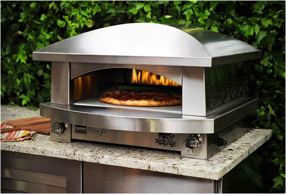 Outdoor Pizza Oven