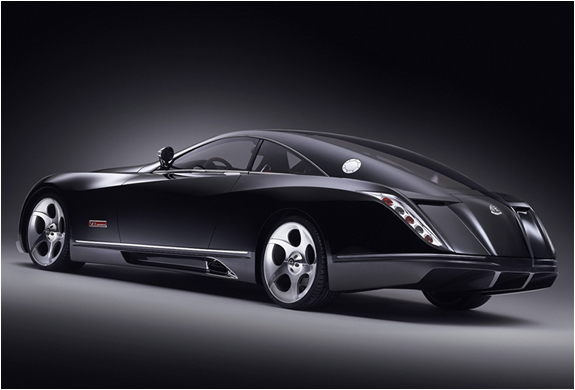 img_maybach_exelero_3.jpg