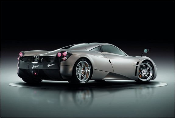 img_pagani_c9_huayra_5.jpg