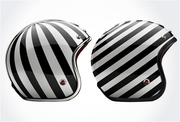 img_ruby_pavillon_helmets_4.jpg