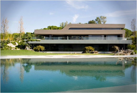 http://staging.feeldesain.com/category/architecture