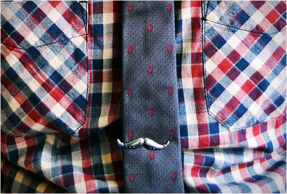 moustache-tie-clip-4.jpg