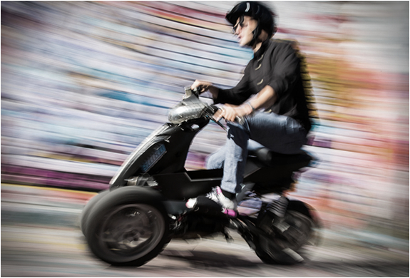 sway-electric-motorcycle-5.jpg