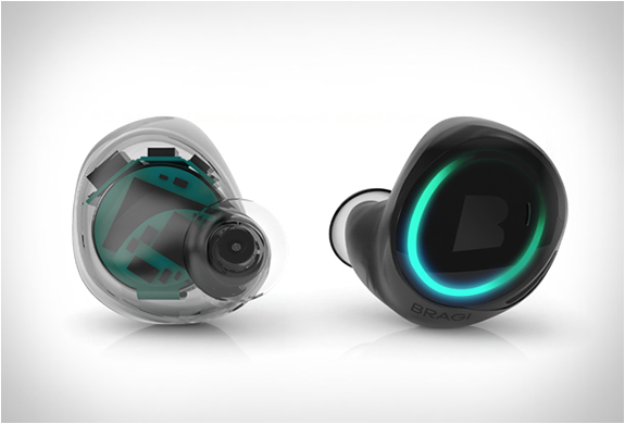 THE DASH | WIRELESS SMART EARPHONES | Image