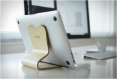 DESKTOP CHAIR | BY MOKU WOODWARE