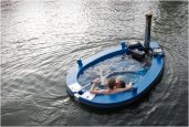 thum_hot-tug-jacuzzi-boat.jpg