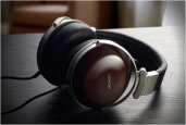 DENON AH-D7000 HEADPHONES
