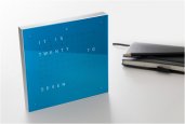 QLOCKTWO TOUCH | ANALOG TABLE CLOCK
