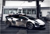 JON OLSSON CAMOUFLAGE LAMBORGHINI