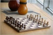 WOBBLE CHESS SET