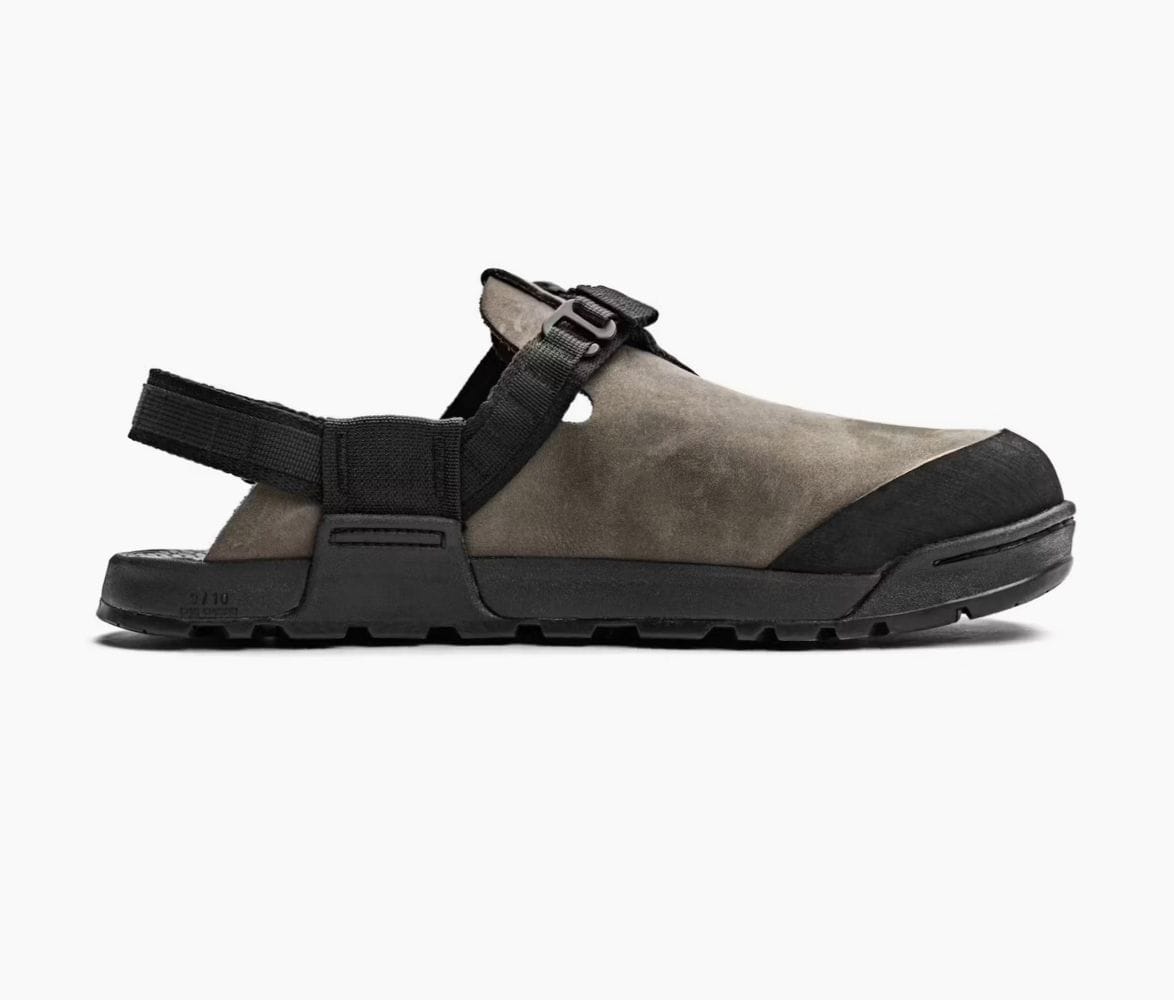 Bedrock sandals