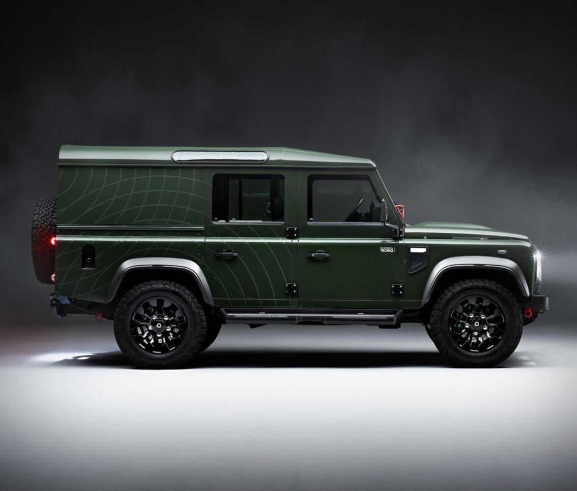 Tecnic Defender restomod