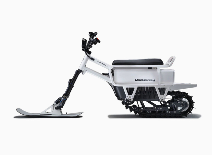ELECTRIC SNOWMOBILE - Image