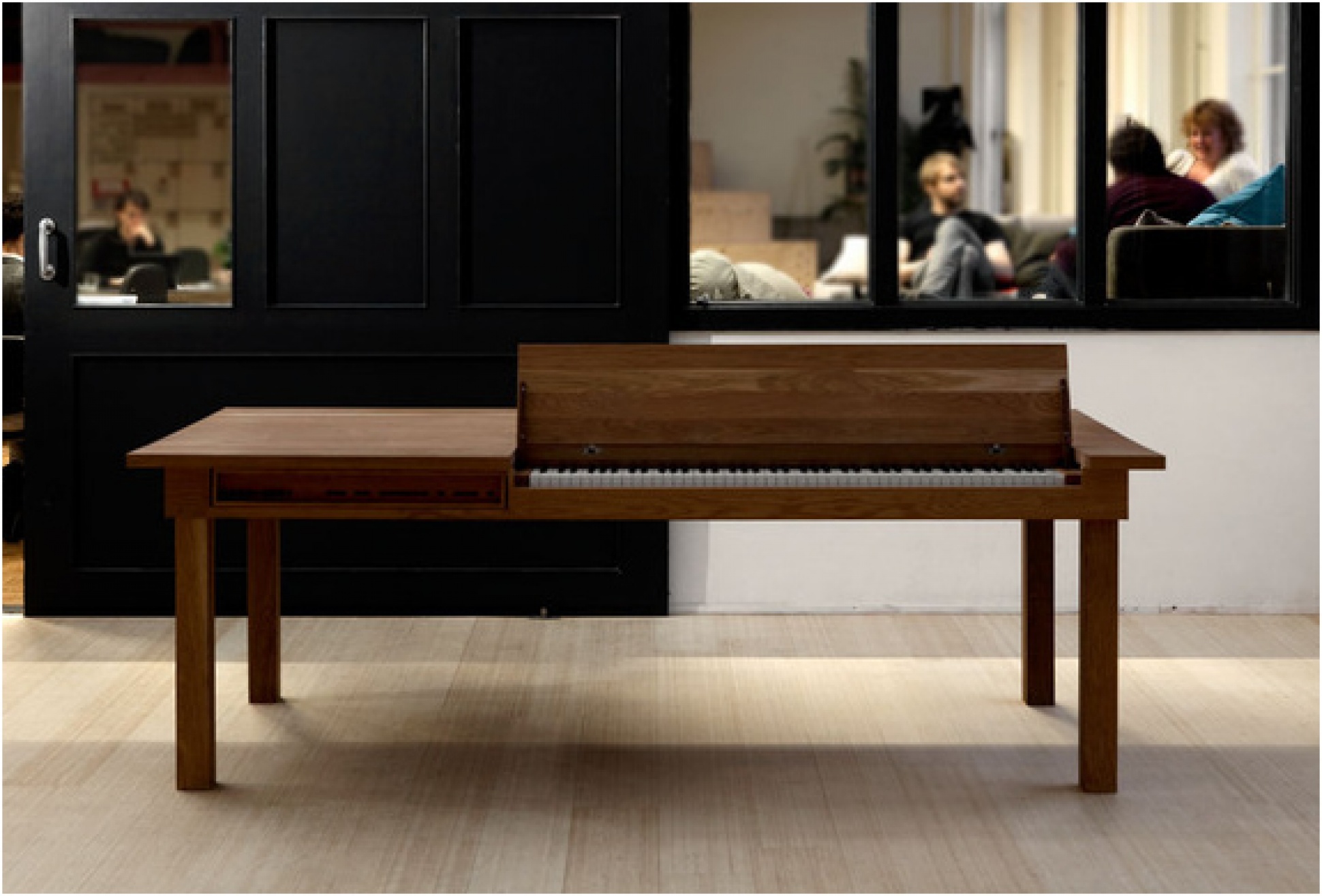 Pianotable | By George Bohle | Image