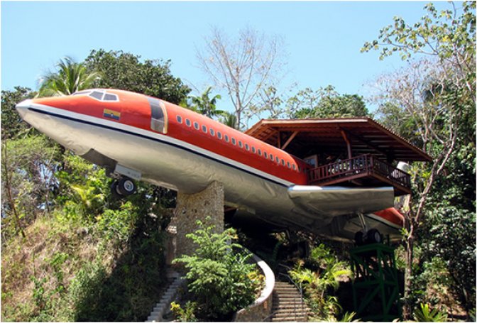 THE AIRPLANE HOTEL | COSTA RICA - Image