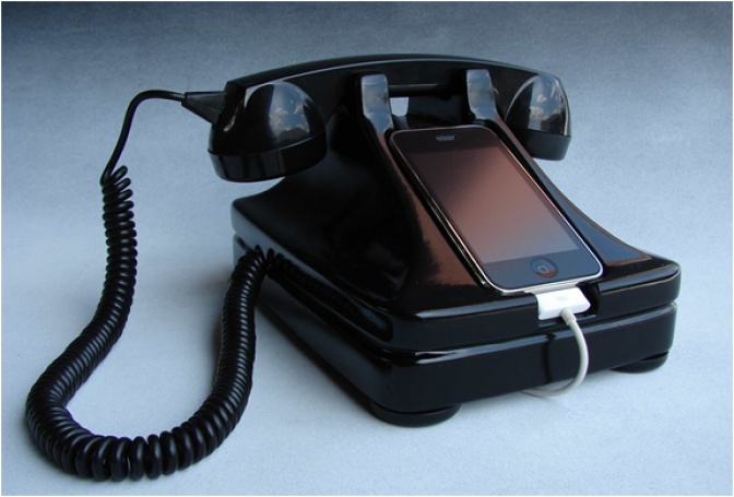 IRETROFONE BASE - Image