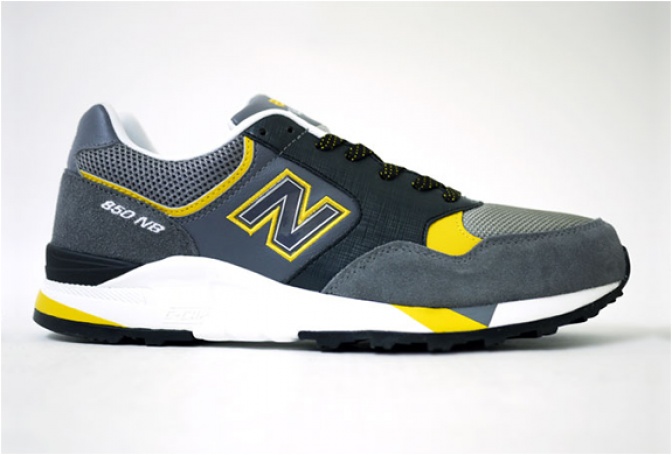 NEW BALANCE M850J LIMITED EDITION SNEAKERS - Image