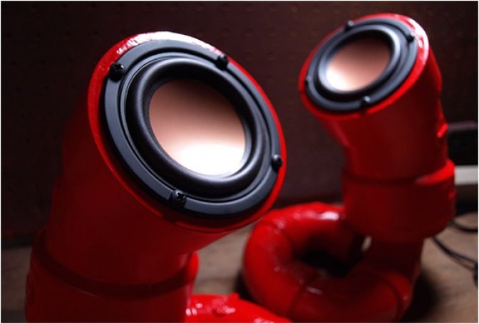 RED LOBSTER AUDIO SPEAKERS | BY IKYAUDIO - Image