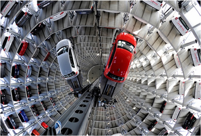 VOLKSWAGEN AMAZING CAR TOWERS - Image