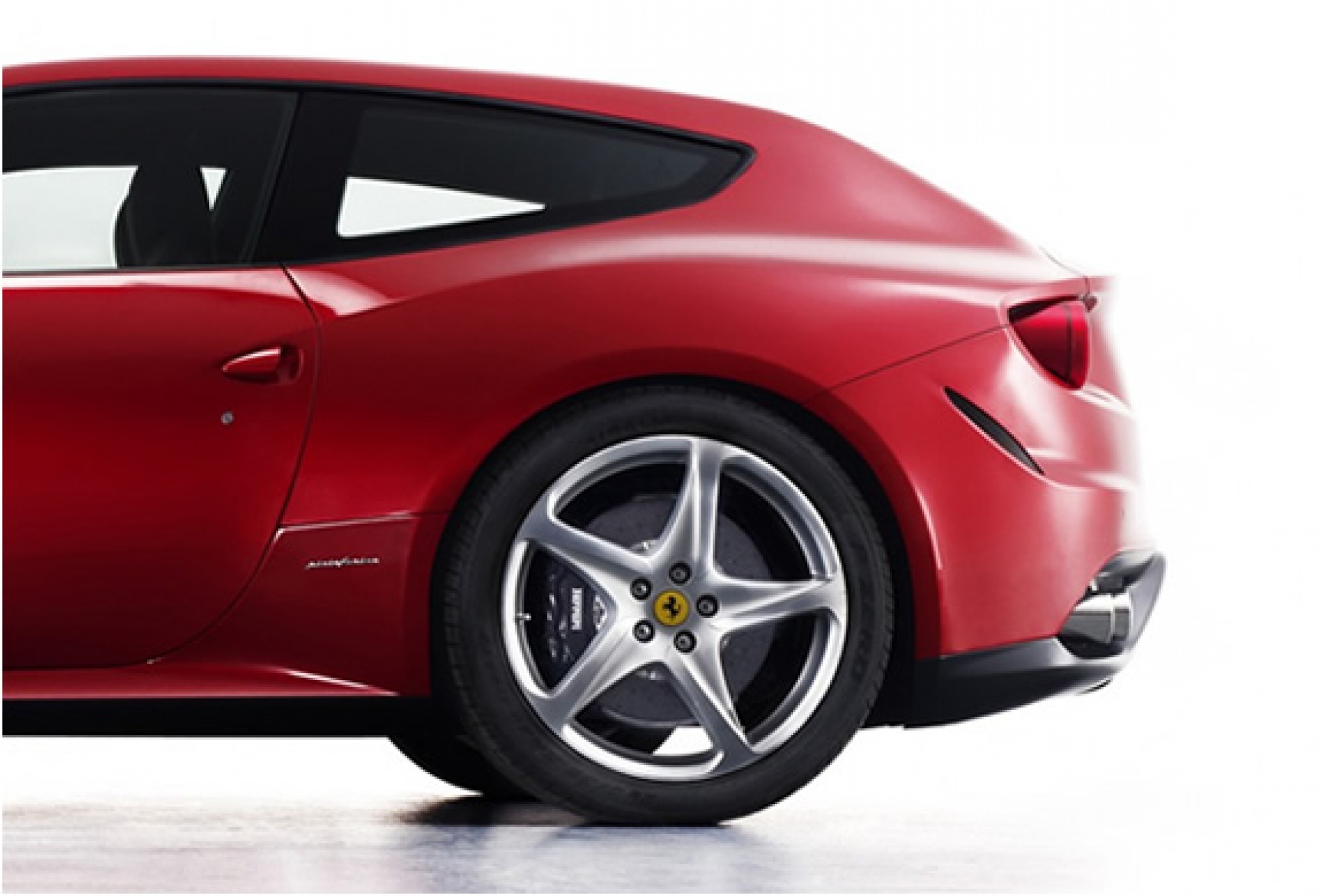Ferrari Ff 2012 | Image