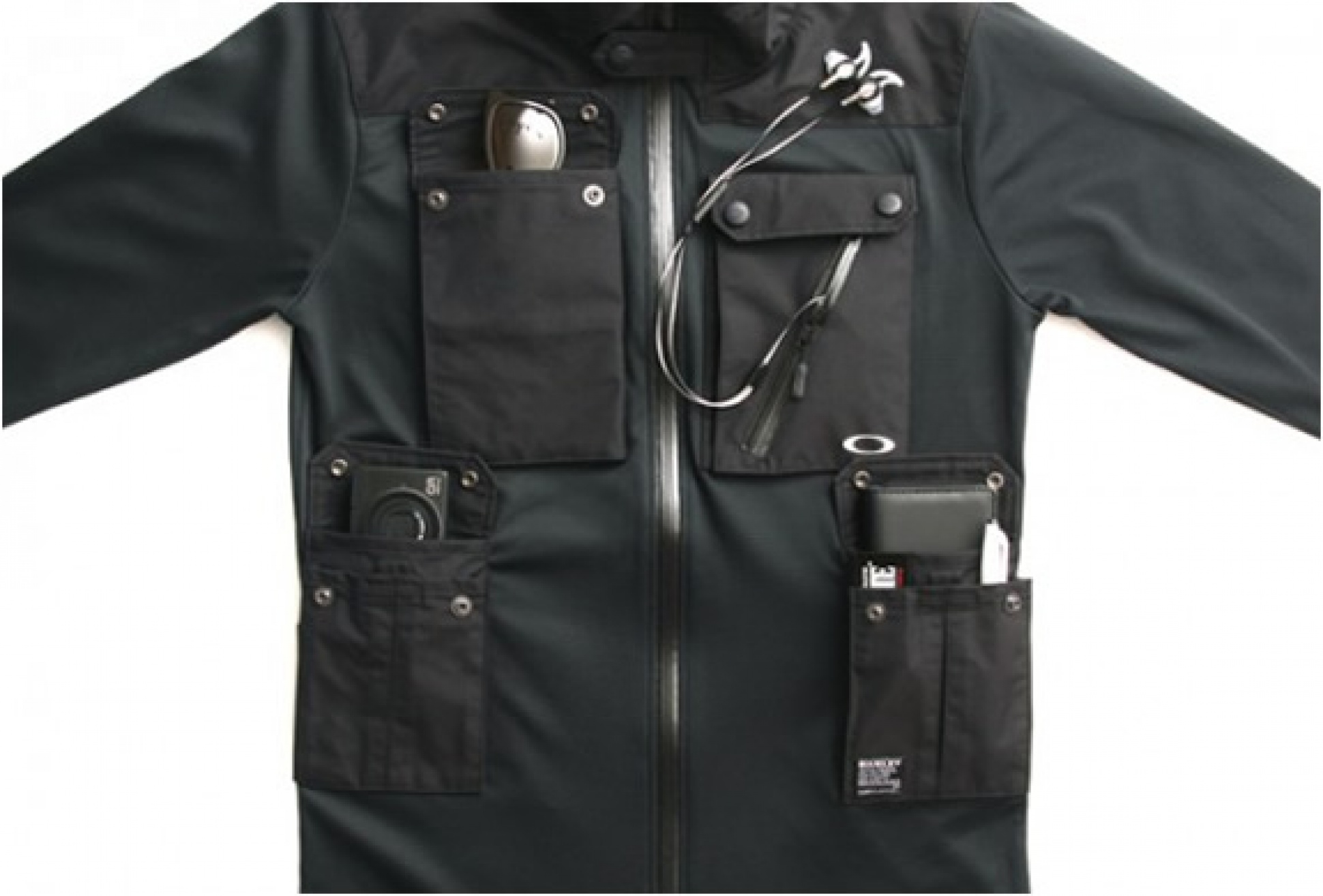 High Function Line (for Gadget Lovers) | By Oakley | Image