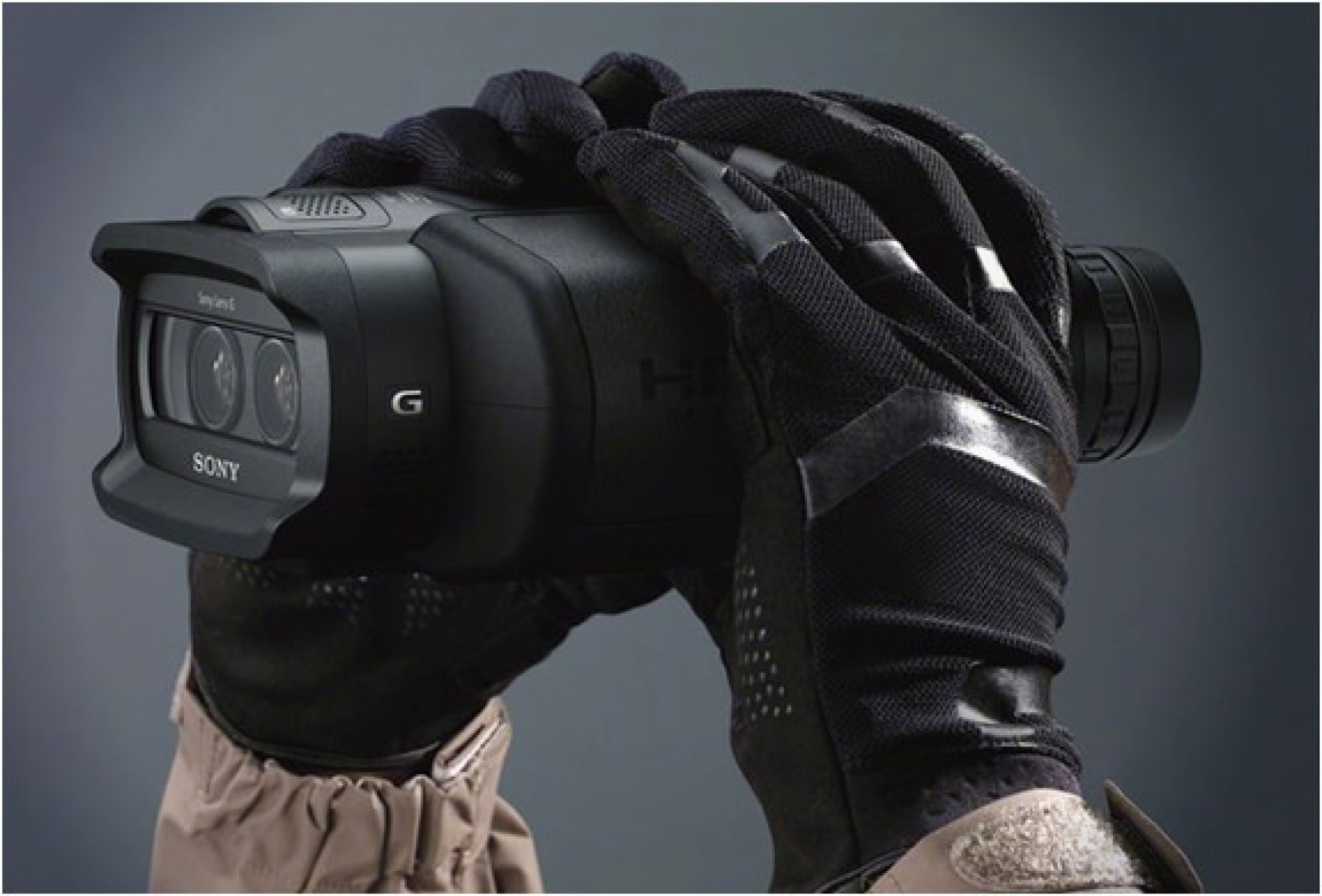 Sony Digital Recording Binoculars | Image