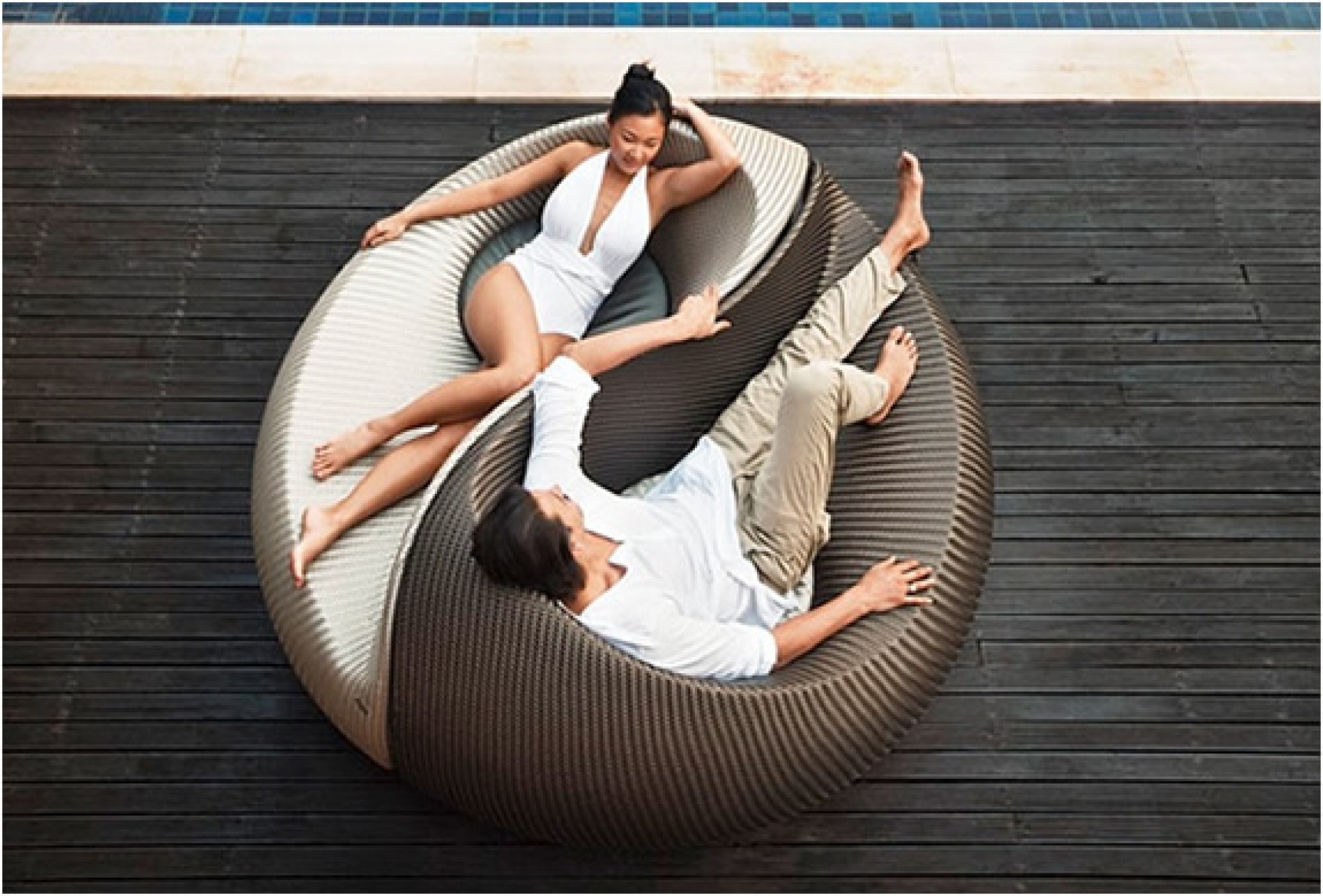 Yin Yang Lounging Outdoor Chair | By Dedon | Image