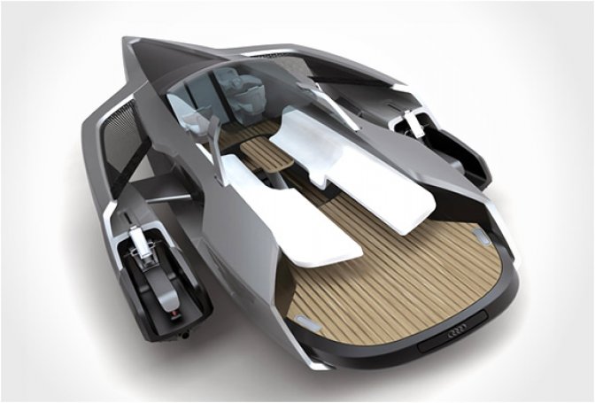 AUDI TRIMARAN YACHT - Image