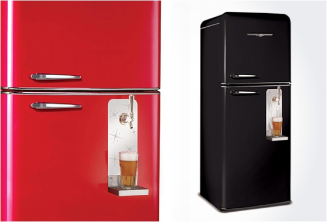 NORTHSTAR REFRIGERATOR WITH BUILT-IN DRAFT BEER SYSTEM - Image