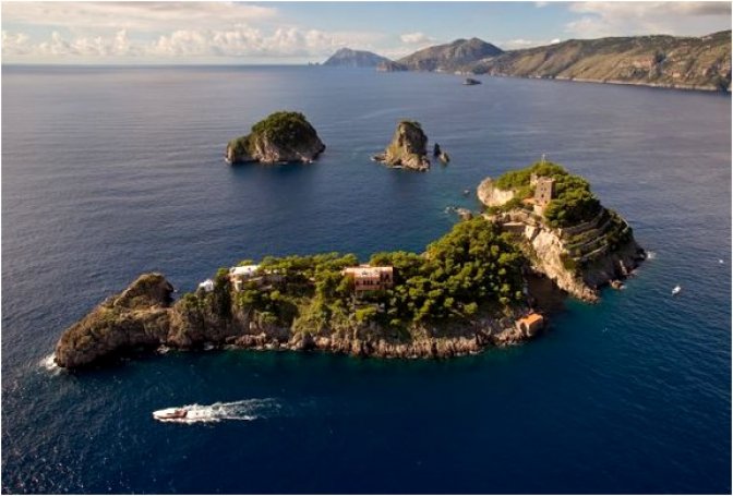 PROPERTY WITH 3 ISLANDS AND A MANSION FOR SALE | AMALFI COAST ITALY - Image