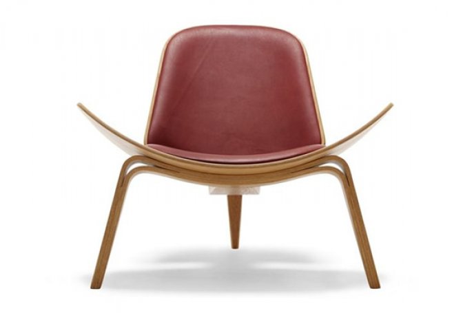 SHELL CHAIR | BY HANS J WEGNER - Image
