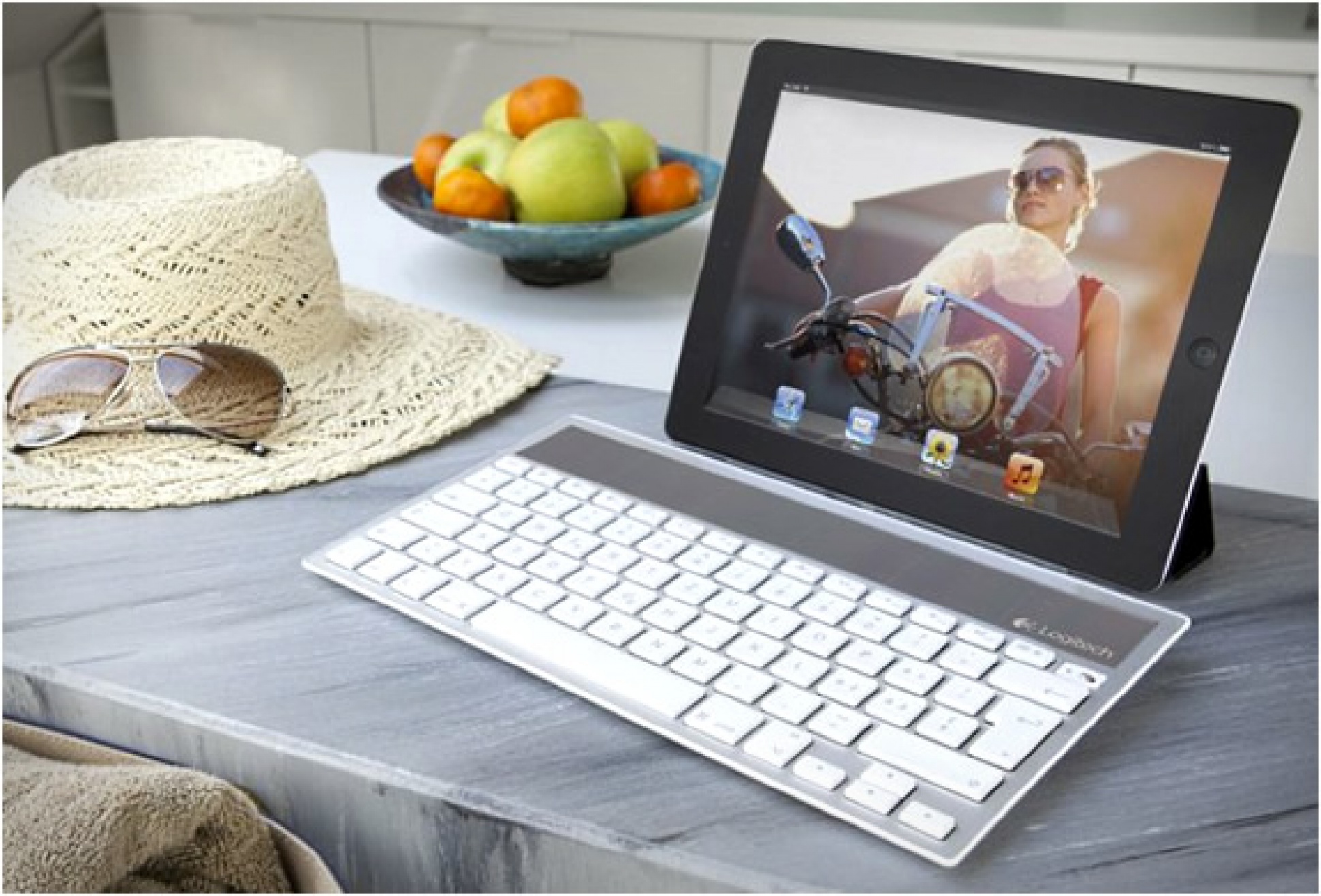 Wireless Solar Keyboard | By Logitech | Image