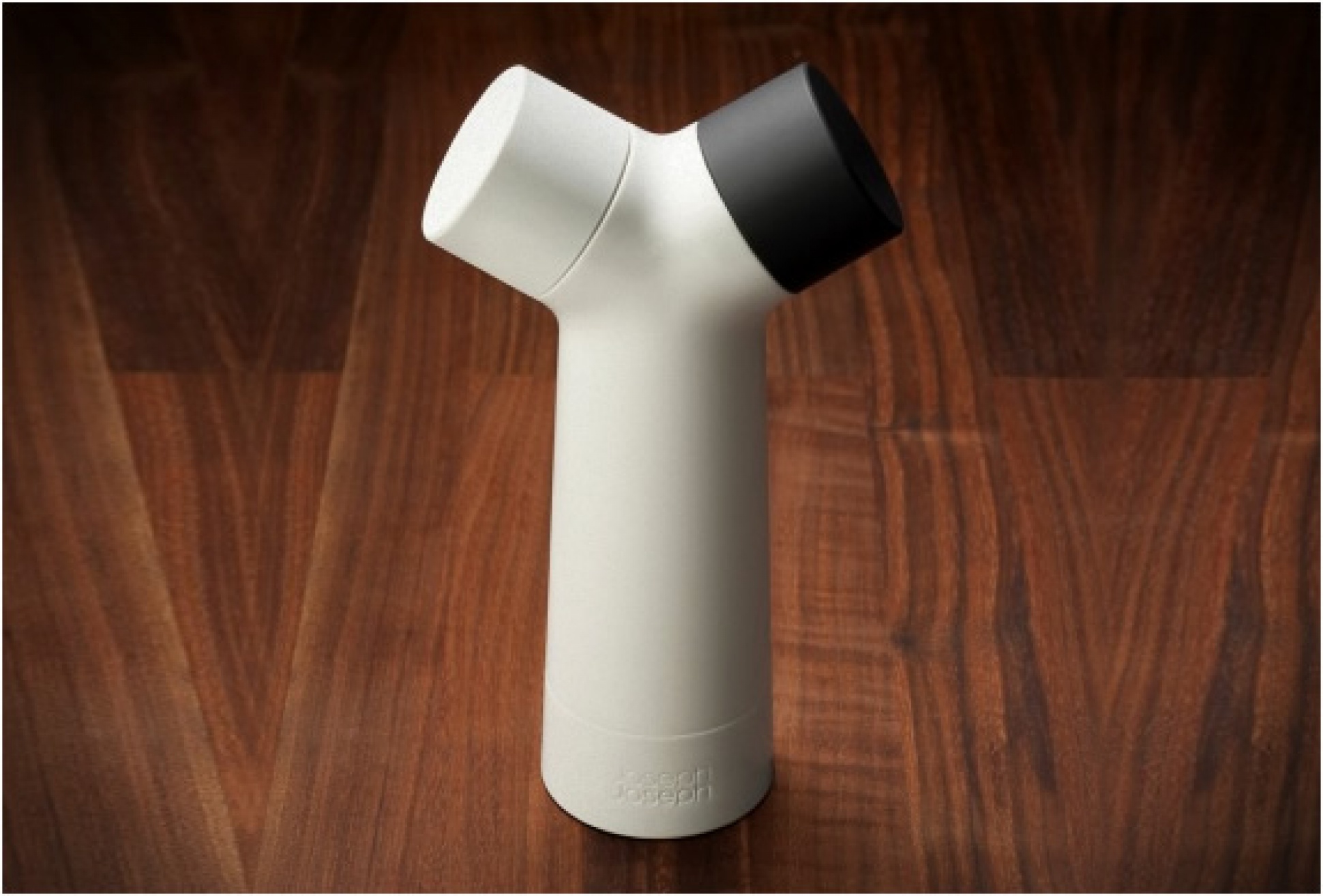 Y-grinder | By Joseph Joseph | Image