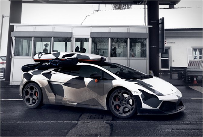 JON OLSSON CAMOUFLAGE LAMBORGHINI - Image
