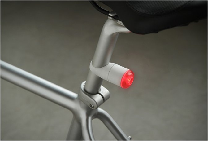 IFLASH ONE | MAGNETIC BIKE LIGHTS - Image
