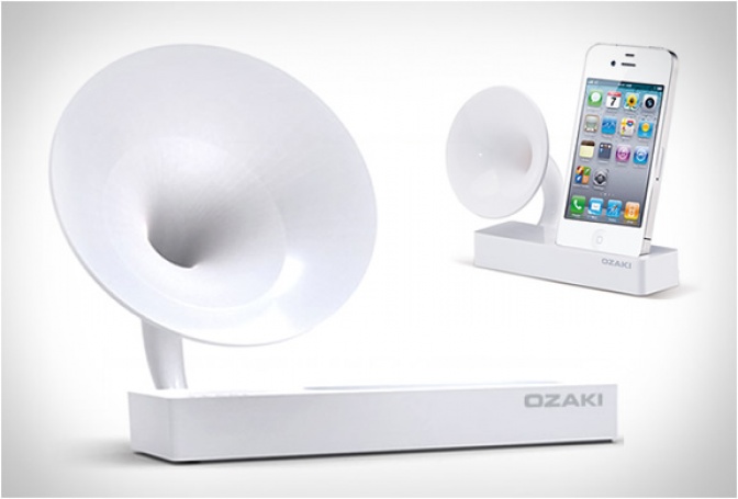 OZAKI ISUPPLI GRAMO | IPHONE CHARGER & SPEAKER - Image