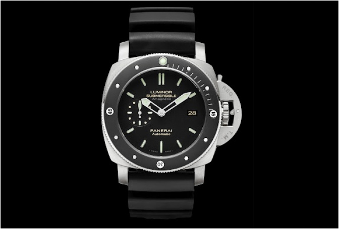 PANERAI PAM 389 LUMINOR SUBMERSIBLE - Image