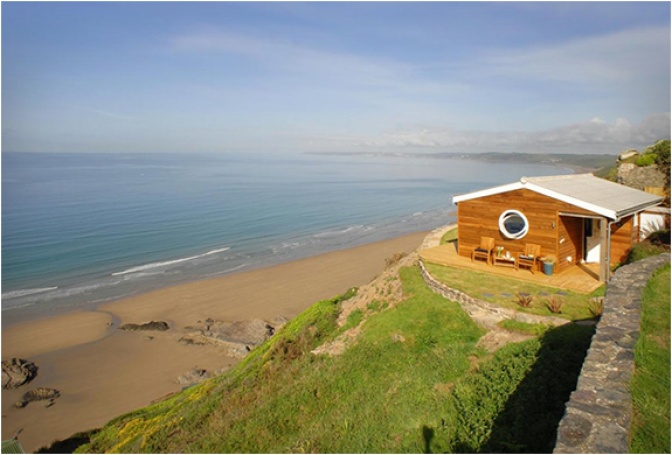 THE EDGE | CLIFF TOP BEACH COTTAGE - Image