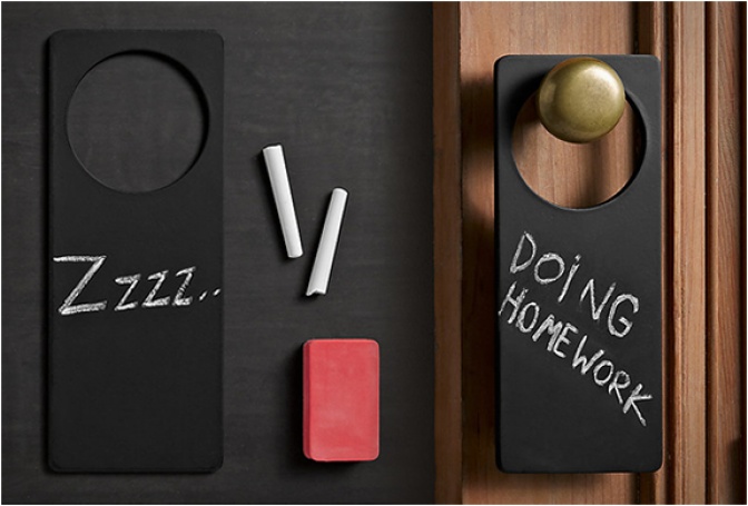 CHALKBOARD DOOR HANGER - Image