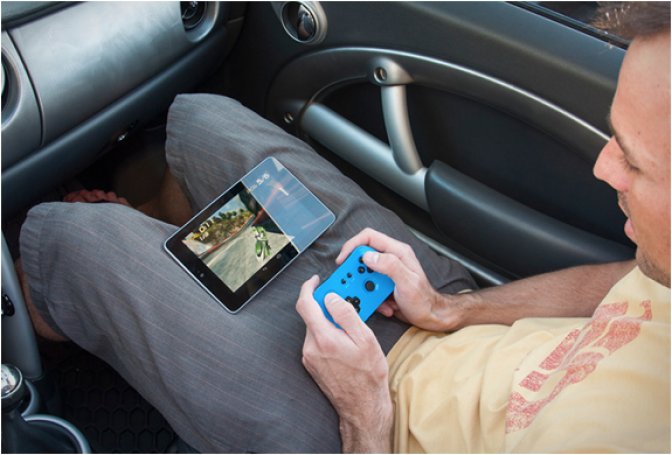 DRONE | MOBILE BLUETOOTH GAMING CONTROLLER - Image