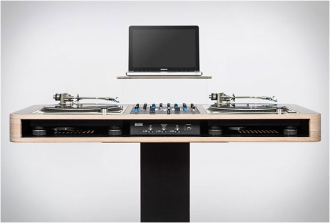 STEREO T DJ WORKSTATION | BY HOERBOARD - Image