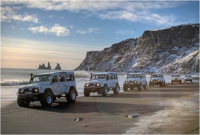 ISAK | 4X4 DEFENDER TOURS IN ICELAND - Image