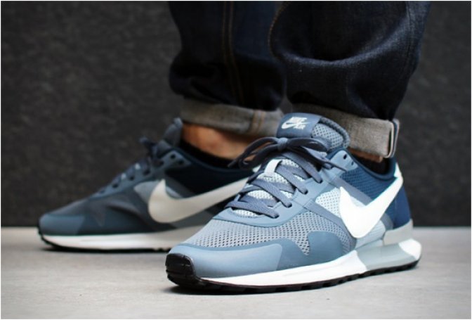 NIKE AIR PEGASUS 83/30 - Image