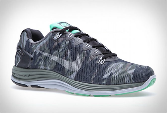 NIKE LUNAR 5 EXT CAMO - Image