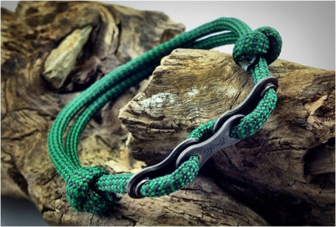 PARACORD BRACELETS WITH BIKE CHAIN LINKS - Image